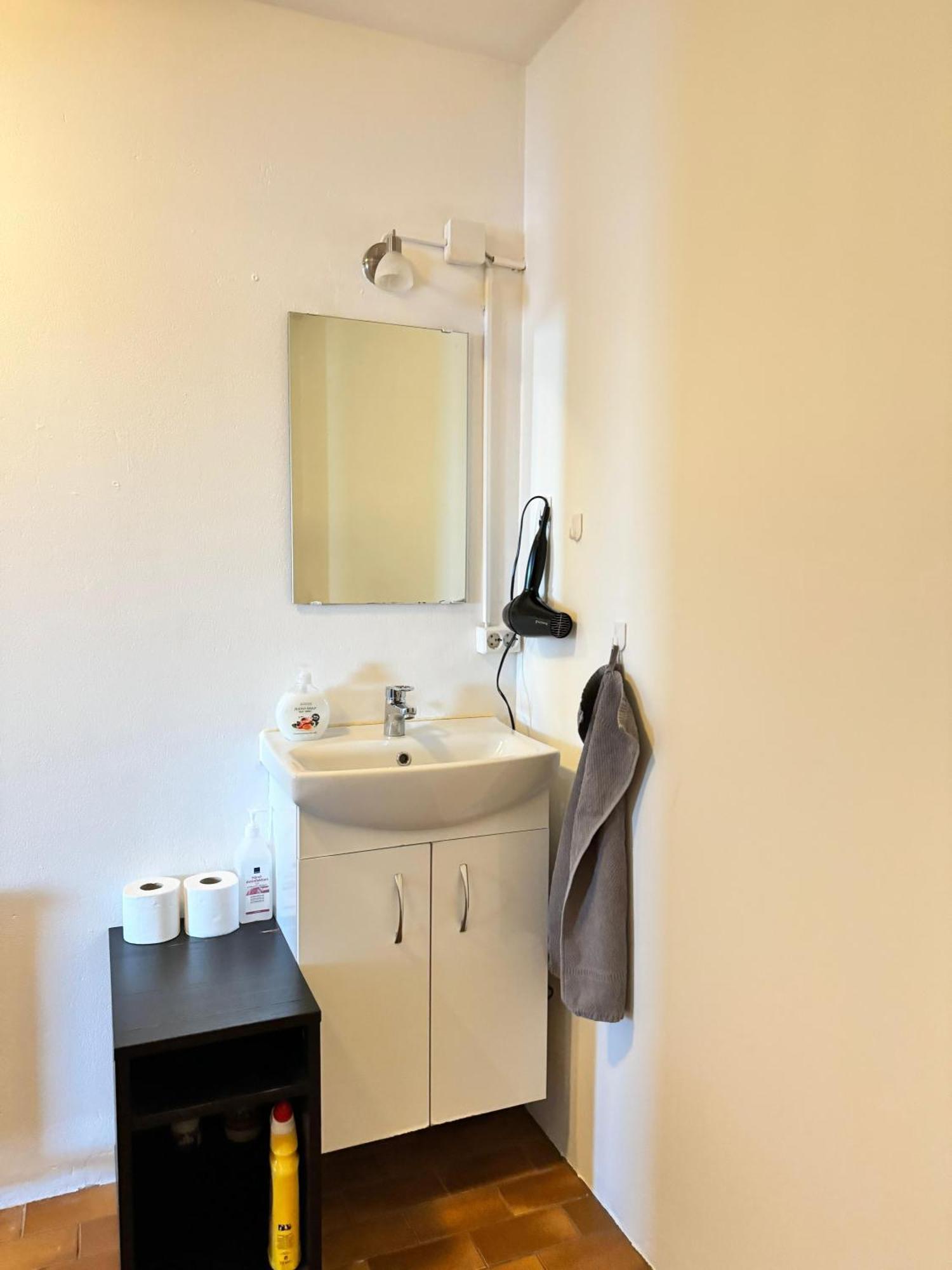 Fisherinn Guesthouse Stokkseyri Ngoại thất bức ảnh